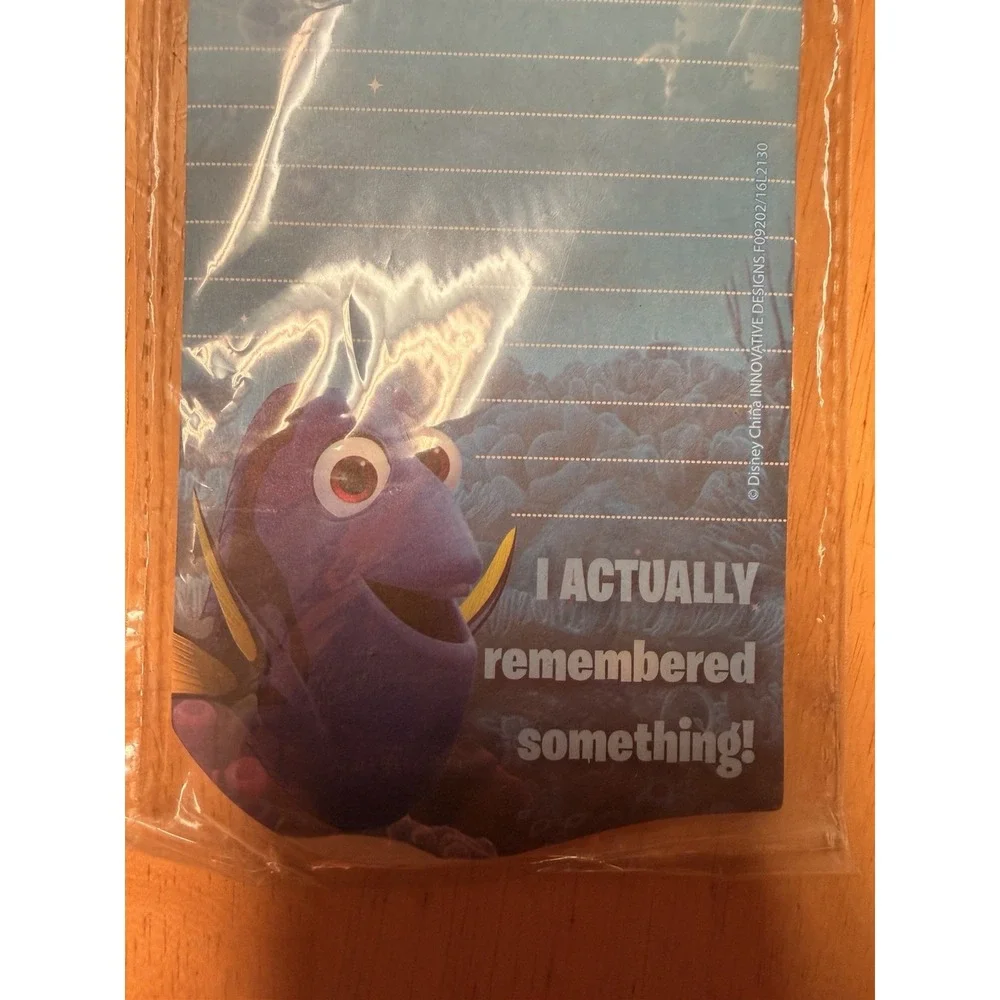 Disney Pixar Finding Dory Magnetic Note Pad List Pad, 60 Sheets
